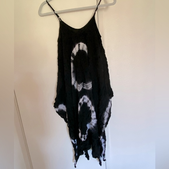 Asymmetrical Beach Cover/Dress - Picture 2 of 5